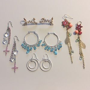 Lot 5 Pairs of Earrings
